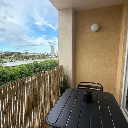 Apartment In With Pool And Other Amenities *