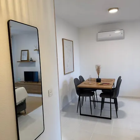Apartment In With Pool And Other Amenities *