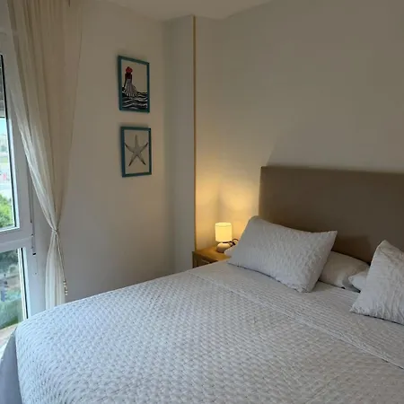 In With Pool And Other Amenities Apartment